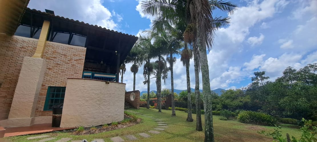 Casa de 5 alcobas en venta en Guamito, La Ceja · foto 23 de 24
