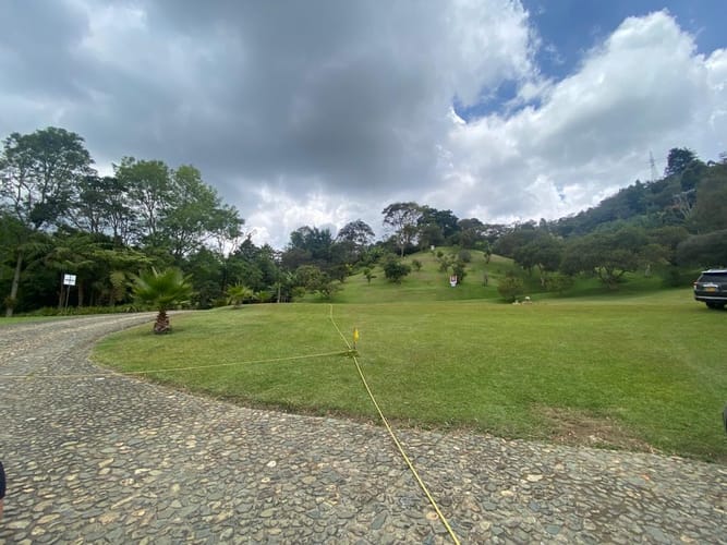 Lote en venta en Sajonia, Rionegro, 1006 m² · foto 9 de 17
