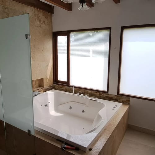 Casa de 4 alcobas en venta en Centro, Rionegro, 1650 m² · foto 15 de 16
