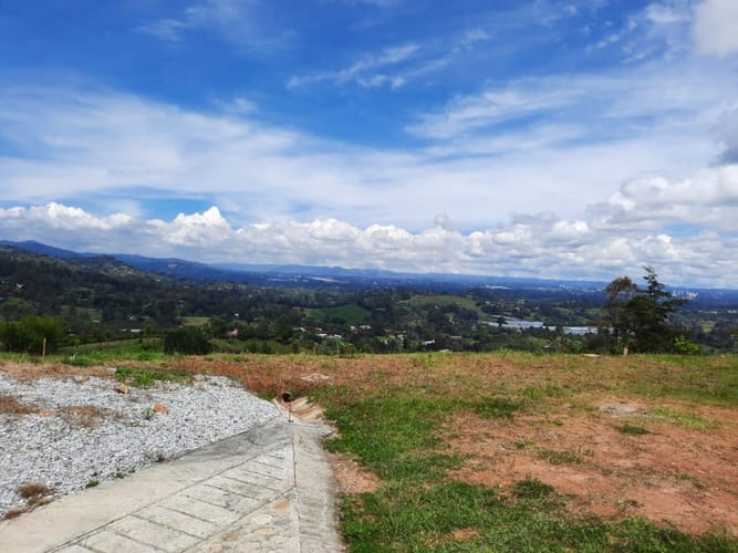 Lote en venta en El Porvenir, Rionegro, 6400 m² · foto 4 de 11