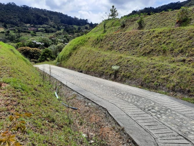 Lote en venta en El Porvenir, Rionegro, 6400 m² · foto 11 de 11