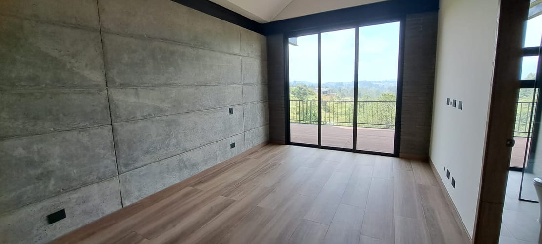 Casa de 3 alcobas en venta en Lejos Del Nido, El Retiro · foto 5 de 18
