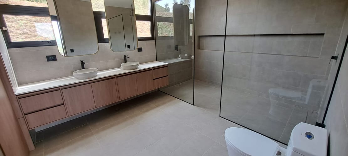 Casa de 3 alcobas en venta en Lejos Del Nido, El Retiro · foto 18 de 18