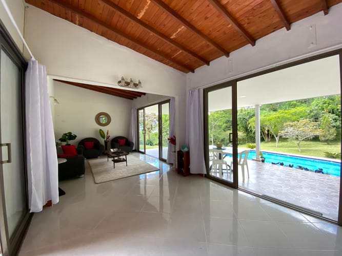 Finca en venta en Actividad Multiple, Copacabana, 5040 m² · foto 3 de 12