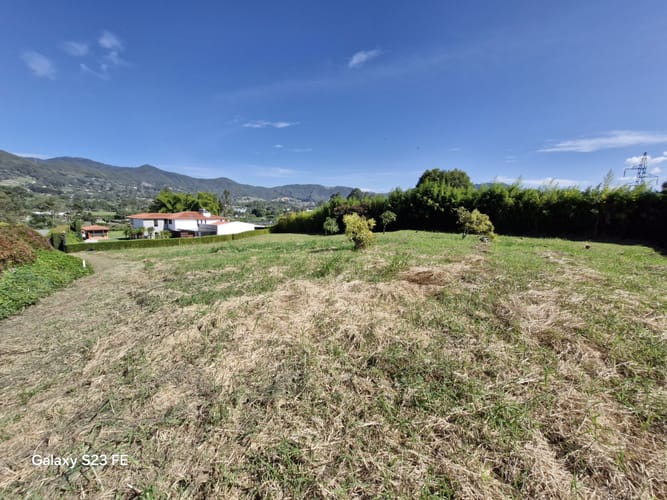 Lote en venta en Guamito, La Ceja, 3337 m² · foto 5 de 18
