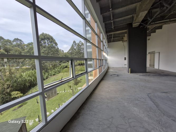 Local en venta en El Tablazo, Rionegro, 172 m² · foto 2 de 16