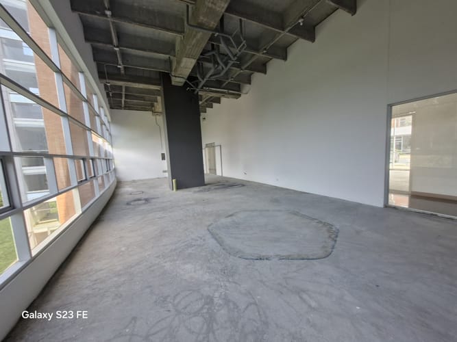 Local en venta en El Tablazo, Rionegro, 172 m² · foto 6 de 16