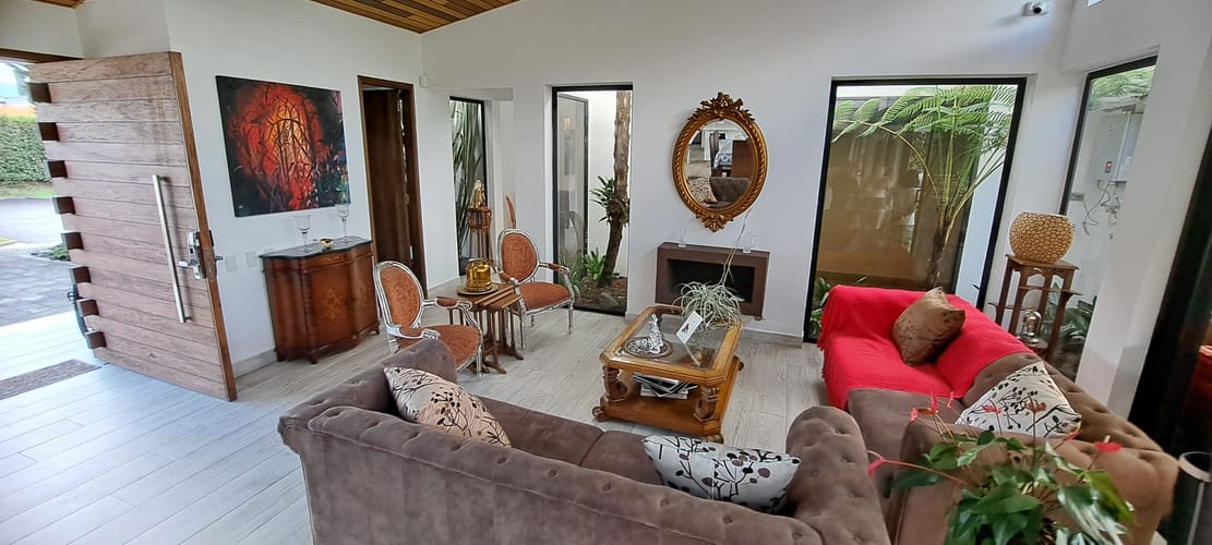 Casa de 4 alcobas en venta en Llano Grande, Rionegro · foto 3 de 20