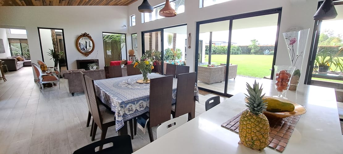 Casa de 4 alcobas en venta en Llano Grande, Rionegro · foto 4 de 20