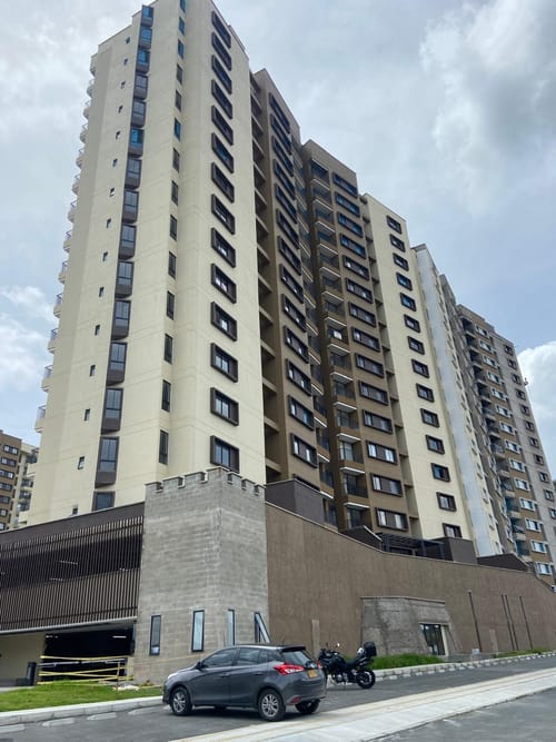 Apartamento de 2 alcobas en venta en Rionegro, 72 m² · foto 22 de 24
