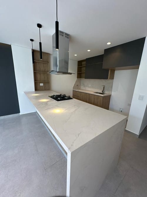 Casa de 4 alcobas en venta en El Porvenir, Rionegro, 323 m² · foto 7 de 24
