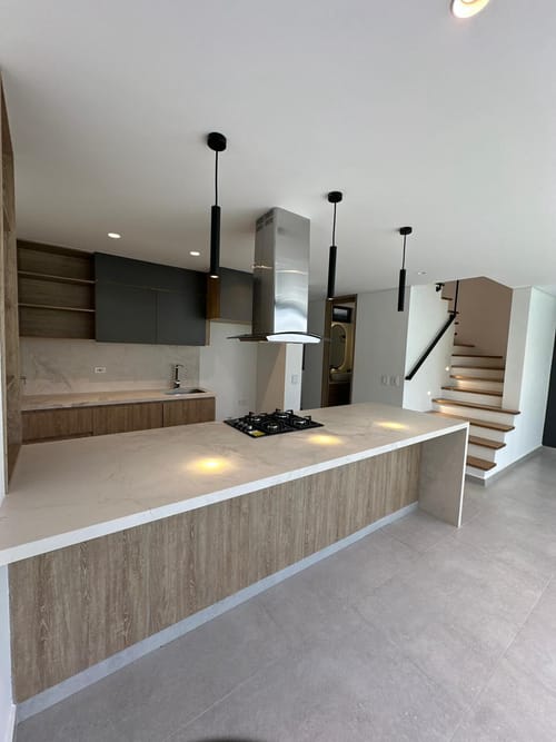 Casa de 4 alcobas en venta en El Porvenir, Rionegro, 323 m² · foto 20 de 24