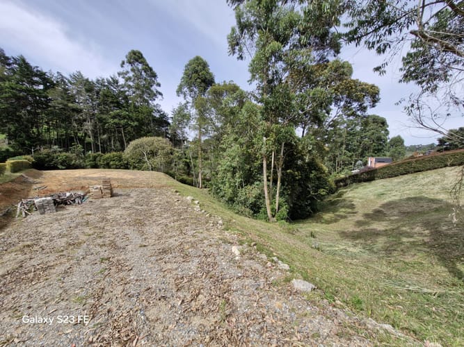 Lote en venta en Quirama, El Carmen de Viboral, 3309 m² · foto 4 de 16