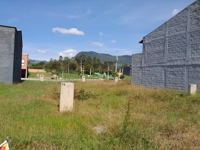 Lote en venta en La Ceja, 98 m² · foto 14 de 20
