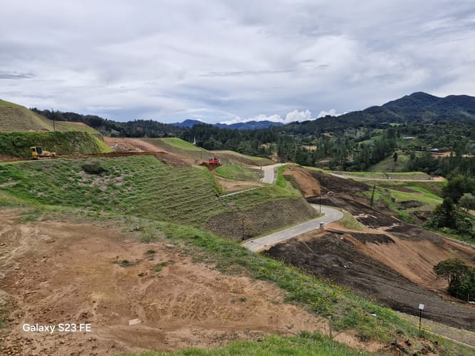 Lote en venta en Pantanillo, El Retiro, 1870 m² · foto 6 de 12