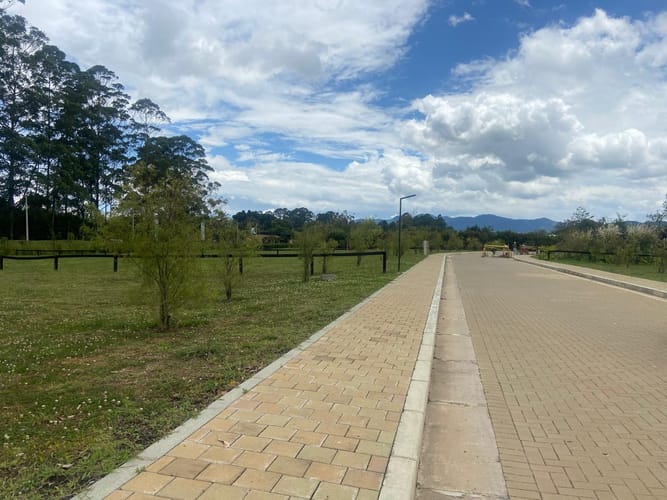 Lote en venta en Cabeceras De Llanogrande, Rionegro, 1500 m² · foto 5 de 16