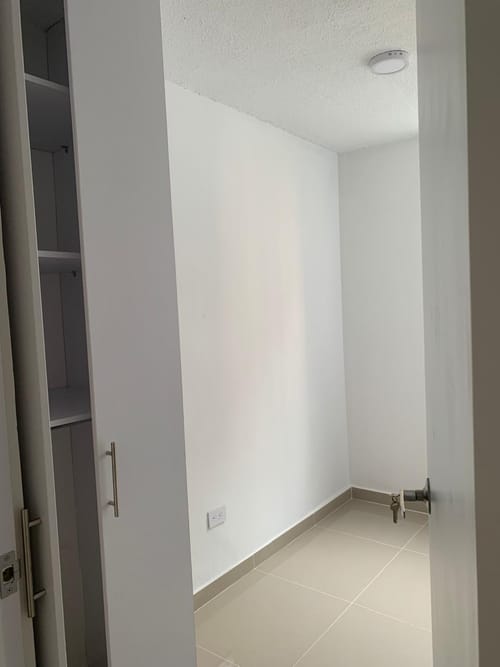 Apartamento de 3 alcobas en venta en El Porvenir, Rionegro, 56 m² · foto 23 de 23