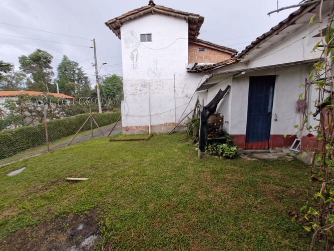 Casa de 6 alcobas en venta en Llano Grande, Rionegro, 460 m² · foto 21 de 23