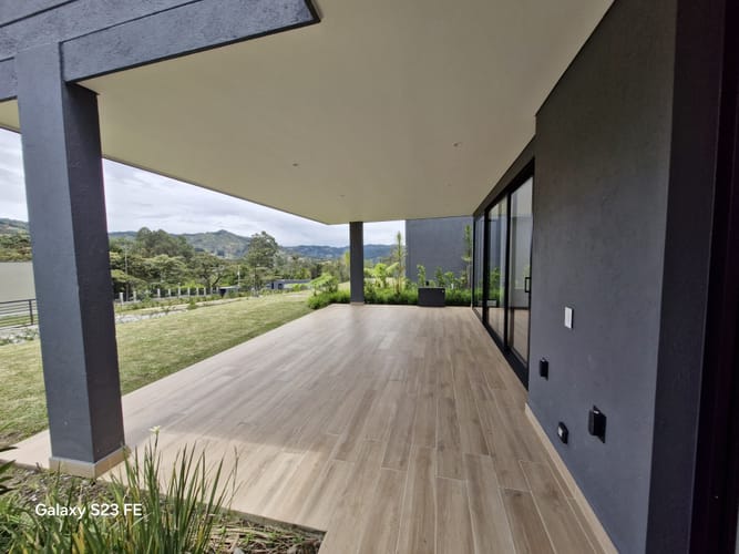 Casa de 4 alcobas en venta en Los Salados, El Retiro, 1876 m² · foto 10 de 18