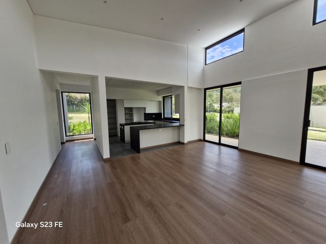 Casa de 4 alcobas en venta en Los Salados, El Retiro, 1876 m² · foto 11 de 18