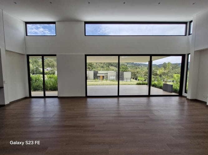 Casa de 4 alcobas en venta en Los Salados, El Retiro, 1876 m² · foto 13 de 18