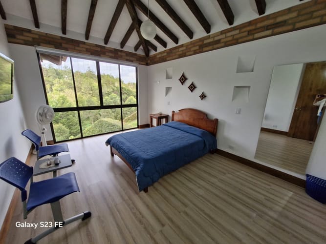 Casa de 4 alcobas en venta en El Porvenir, Rionegro, 333 m² · foto 11 de 17