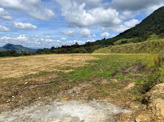 Lote en venta en Lomitas, La Ceja, 1580 m² · foto 7 de 16