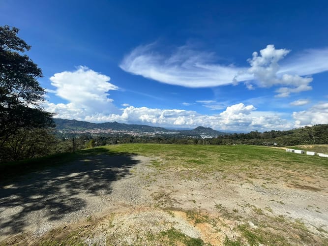 Lote en venta en Lomitas, La Ceja, 1580 m² · foto 14 de 16