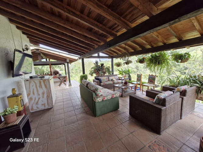 Casa de 4 alcobas en venta en El Chuscal, El Retiro · foto 3 de 24