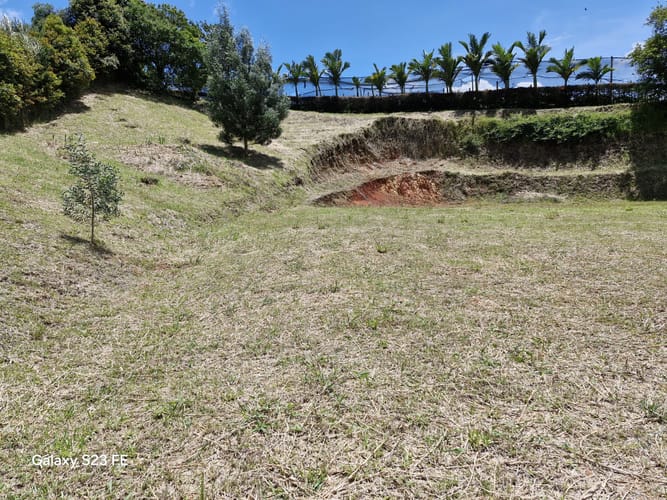 Lote en venta en El Carmen De Viboral, El Carmen de Viboral, 2541 m² · foto 10 de 10