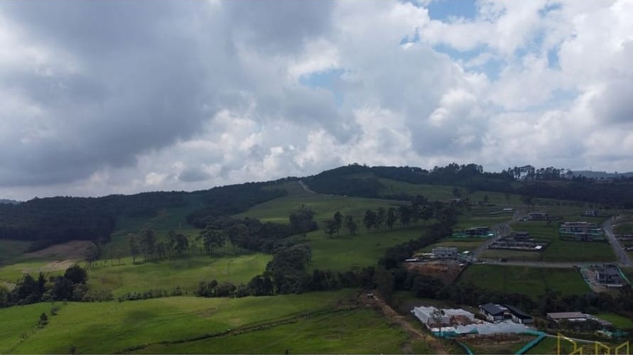 Lote en venta en Loma Del Chocho, Envigado, 2100 m² · foto 2 de 7