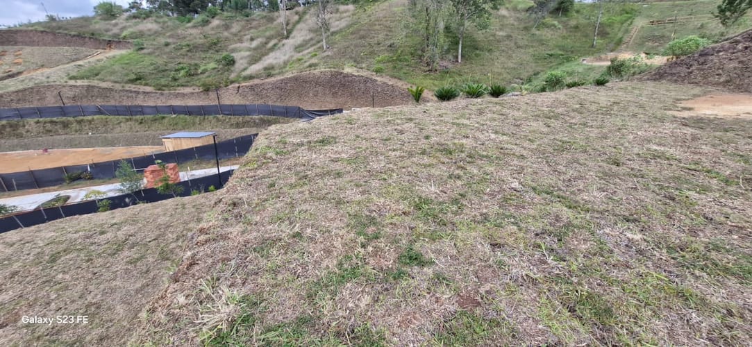 Lote en venta en Hojas Anchas, Guarne, 2099 m² · foto 14 de 17