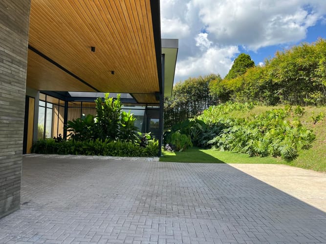 Casa de 4 alcobas en venta en El Tablazo, Rionegro · foto 23 de 24