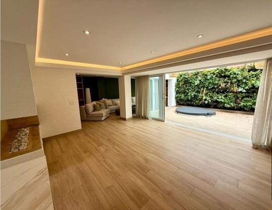 Casa de 3 alcobas en venta en El Porvenir, Rionegro, 283 m² · foto 5 de 24