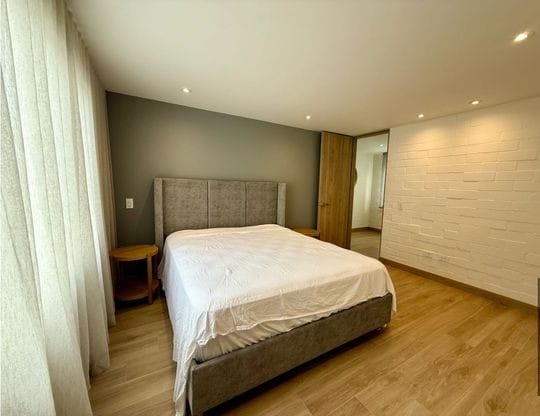 Casa de 3 alcobas en venta en El Porvenir, Rionegro, 283 m² · foto 14 de 24