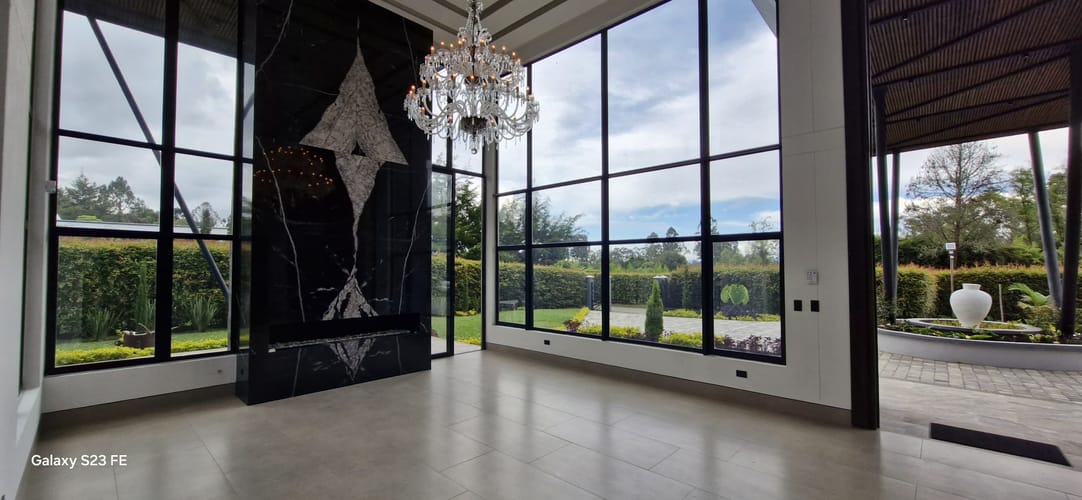 Casa de 4 alcobas en venta en El Tablazo, Rionegro · foto 4 de 24