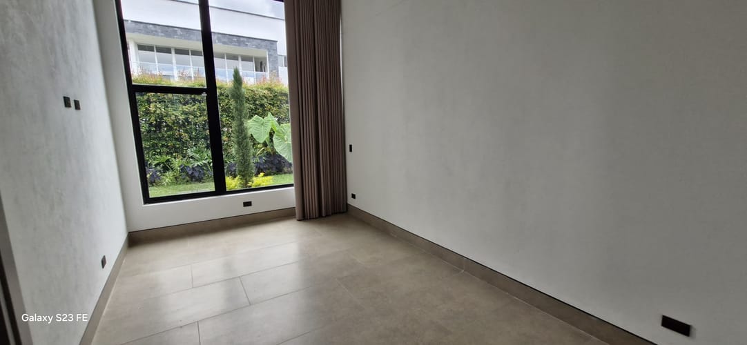 Casa de 4 alcobas en venta en El Tablazo, Rionegro · foto 10 de 24