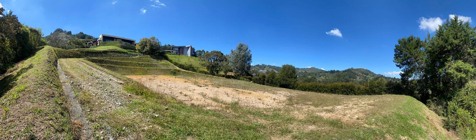 Lote en venta en Sajonia, Rionegro, 3018 m² · foto 4 de 7