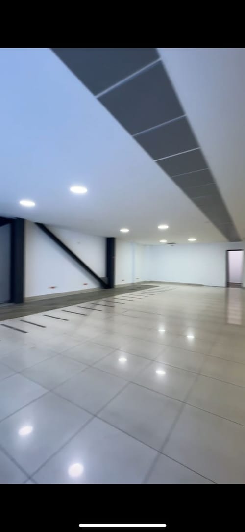 Edificio en arriendo en Alamos, Cali, 919 m² · foto 5 de 23
