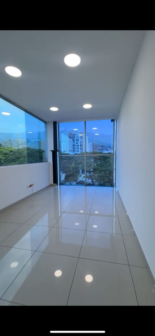 Edificio en arriendo en Alamos, Cali, 919 m² · foto 13 de 23