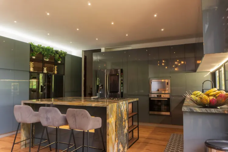 Casa de 7 alcobas en venta en El Retiro, 2000 m² · foto 6 de 20