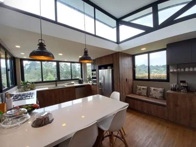Casa de 4 alcobas en venta en El Retiro, 350 m² · foto 8 de 20