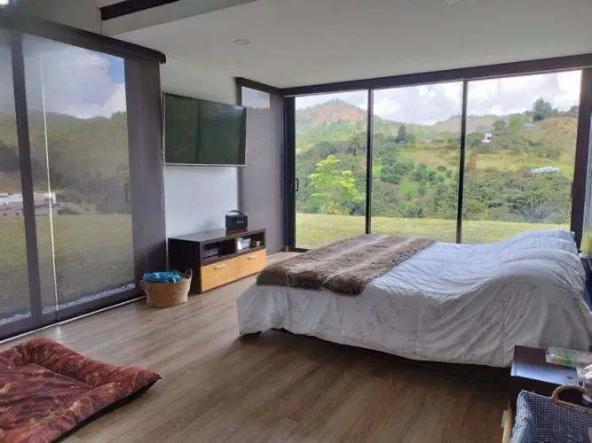 Casa de 4 alcobas en venta en El Retiro, 350 m² · foto 13 de 20