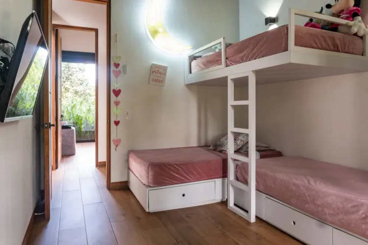 Casa de 7 alcobas en venta en El Retiro, 2000 m² · foto 13 de 20