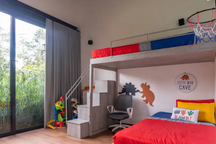 Casa de 7 alcobas en venta en El Retiro, 2000 m² · foto 15 de 20