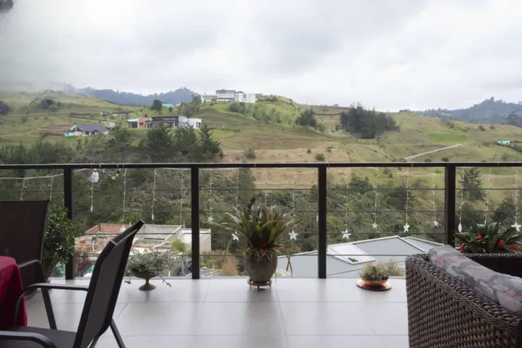 Casa de 4 alcobas en venta en El Retiro, 1800 m² · foto 9 de 20