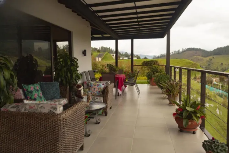 Casa de 4 alcobas en venta en El Retiro, 1800 m² · foto 10 de 20