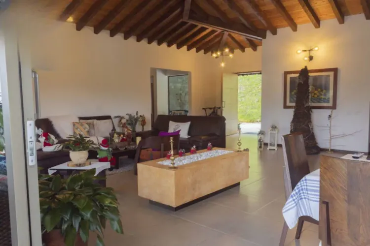 Casa de 4 alcobas en venta en El Retiro, 1800 m² · foto 11 de 20