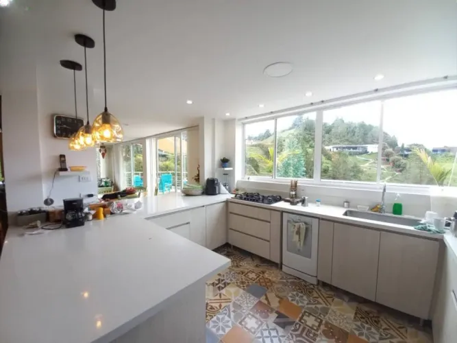 Casa de 4 alcobas en venta en El Retiro · foto 7 de 17