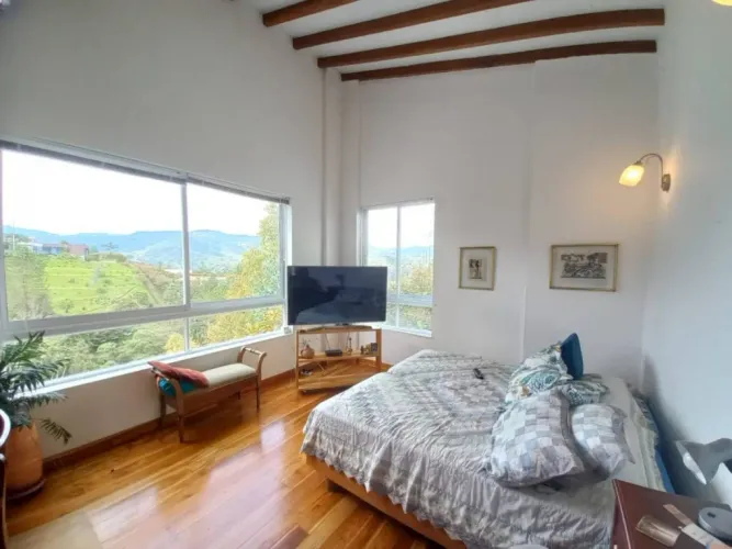 Casa de 4 alcobas en venta en El Retiro · foto 15 de 17